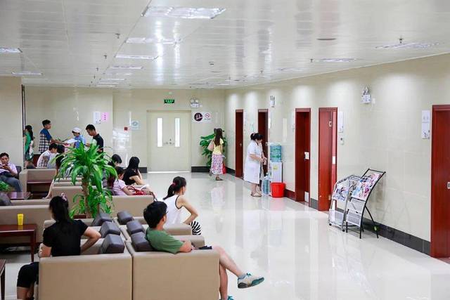 高明区中医院环境